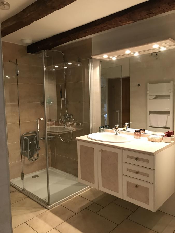 Portail Haut Bed & Breakfast Previnquieres Екстериор снимка