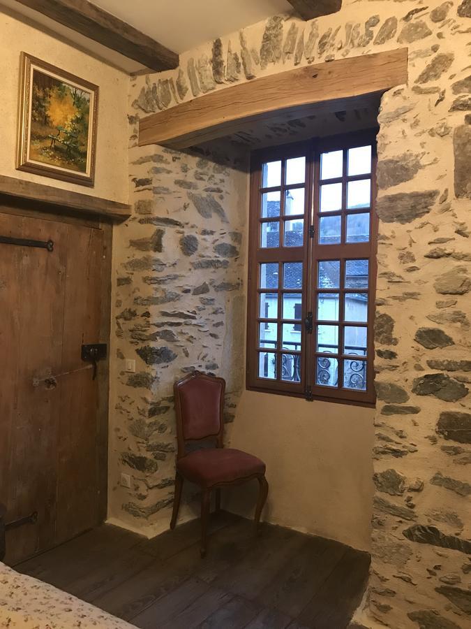 Portail Haut Bed & Breakfast Previnquieres Екстериор снимка