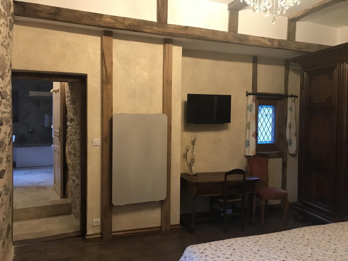 Portail Haut Bed & Breakfast Previnquieres Екстериор снимка