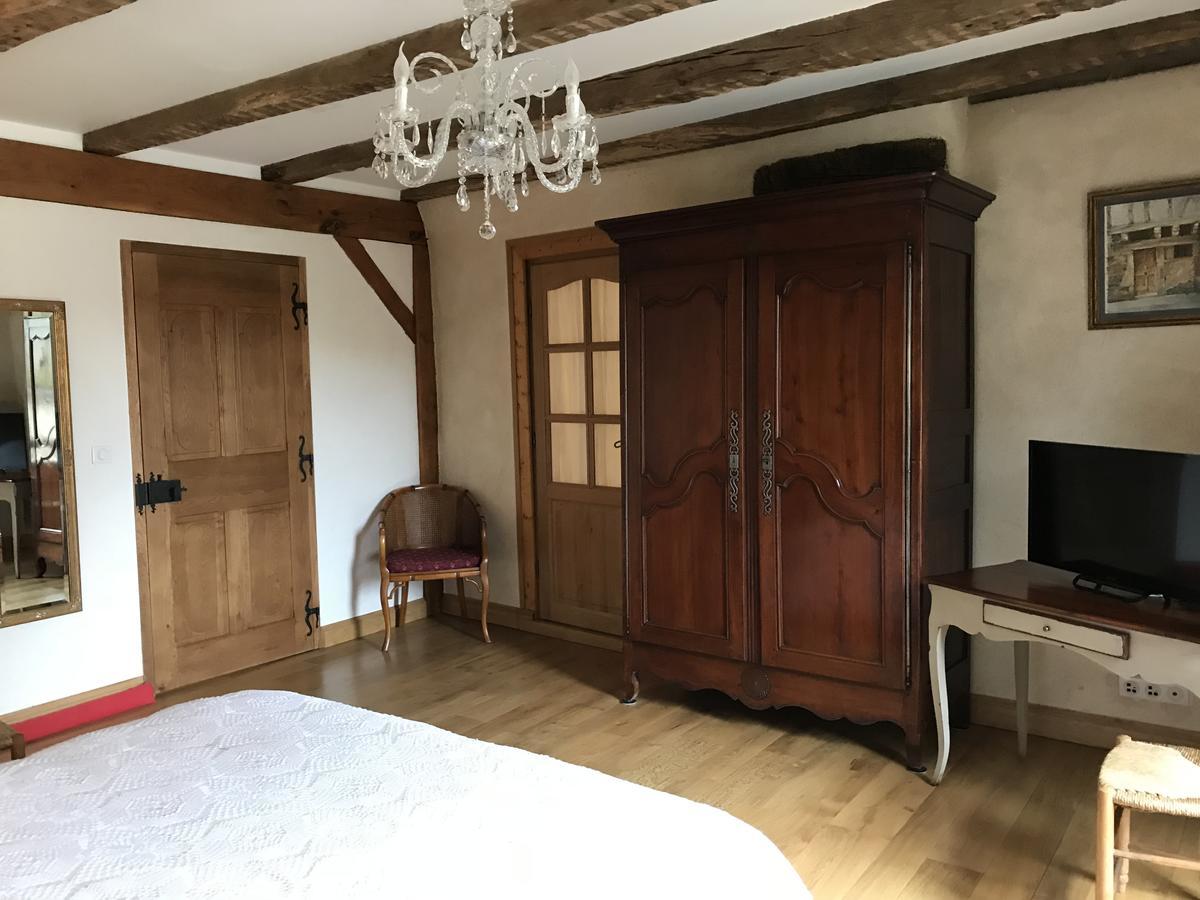 Portail Haut Bed & Breakfast Previnquieres Екстериор снимка
