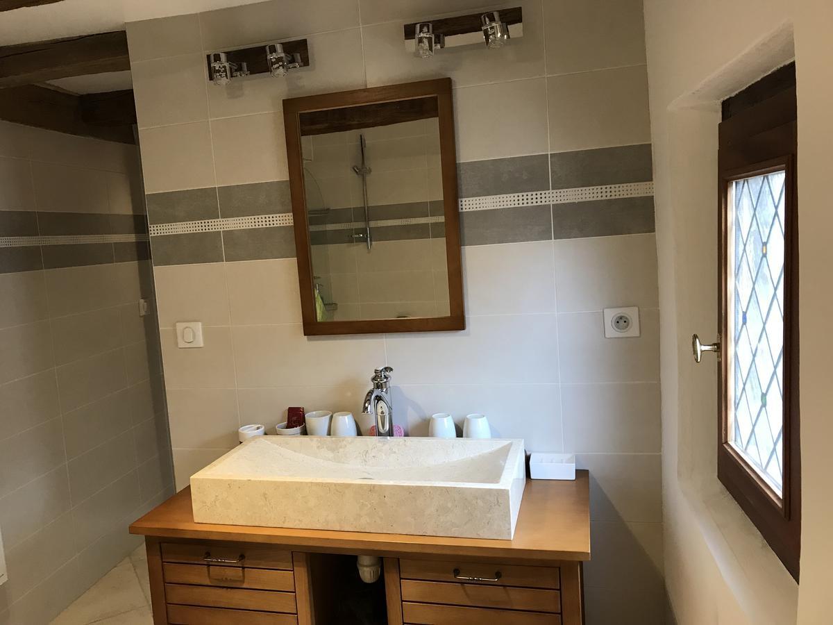 Portail Haut Bed & Breakfast Previnquieres Екстериор снимка