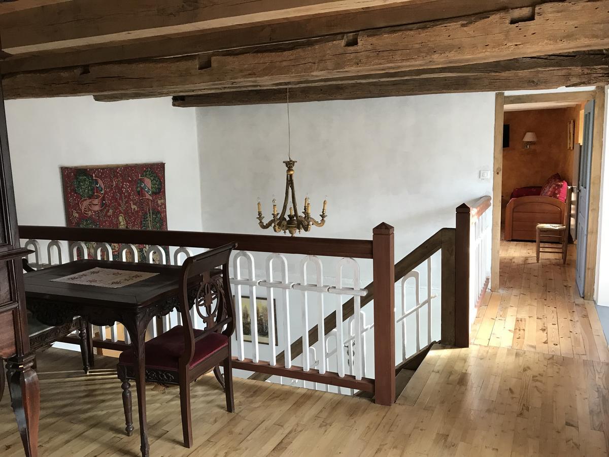 Portail Haut Bed & Breakfast Previnquieres Екстериор снимка